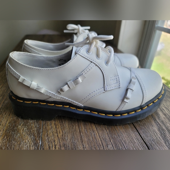 Dr. Martens White Leather Shoes with Yellow Accents - Picture 9 of 12